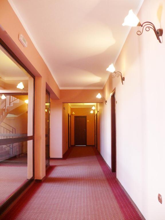 Family Hotel Balkana Gabrovo Kültér fotó